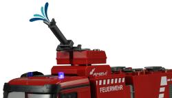 Amewi RC hasičský vůz Mercedes-Benz Arocs 1:18 s funkční stříkačkou + sleva 200,- na příslušenství