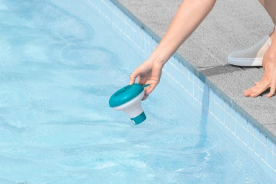 Bestway Plovák dávkovací na tablety 2,5cm do bazénu 58210