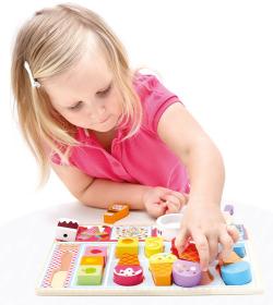 Bino DŘEVO 3D Puzzle skládačka Zmrzlinářství 27 dílků (dřevěná hračka)