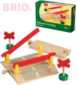 Brio DŘEVO Železniční přejezd funkční set 4ks se závorami doplněk k vláčkodráze