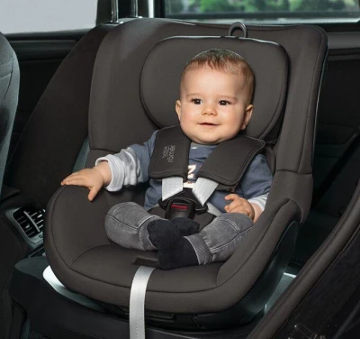 Britax Autosedačka Dualfix M Plus Space Black