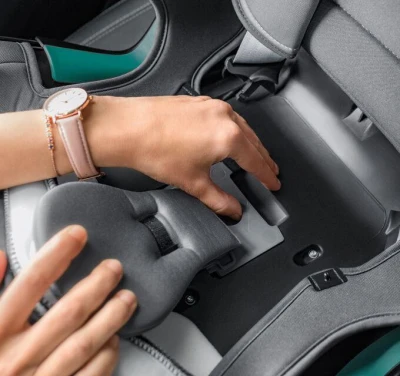 Britax Autosedačka Evolvafix Space Black