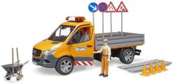 Bruder 02677 Auto Mercedes Benz Sprinter silničáři s doplňky na baterie Světlo Zvuk