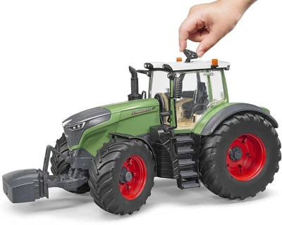 Bruder 04040 Traktor Fendt Vario 1050 model 1:16 plast
