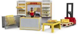 Bruder 62251 DHL Shop set s figurkou a paletovým vozíkem Bruder 62251 DHL Shop set s figurkou a paletovým vozíkem
