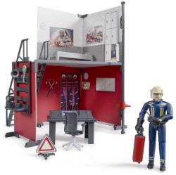 Bruder 62702 Hasičská stanice herní set s figurkou hasiče plast