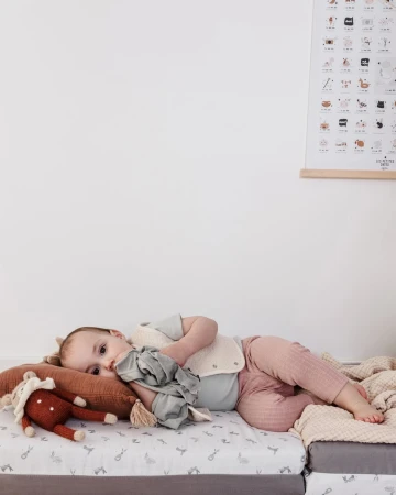 Candide Skládací dětská hrací matrace polstrovaná 5v1 Bunny