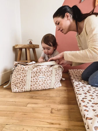 Candide Víkendová taška pro maminky Leopard