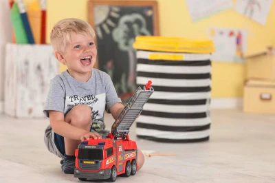 Dickie Auto hasičské funkční stříká vodu hasiči na baterie Světlo Zvuk