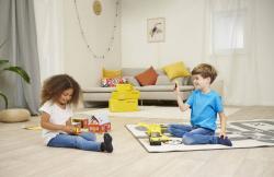 Dickie Zásilková doprava auto DHL s figurkou a doplňky na baterie Světlo Zvuk