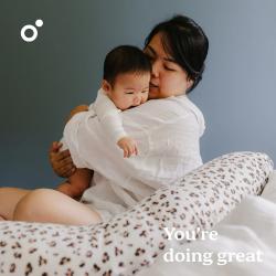 Doomoo Buddy multifunkční kojící polštář LEOPARD CREAM