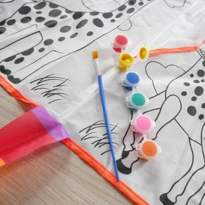 Drak létající nylonový k vybarvení žirafy 93x46cm set s barvičkami a štětcem
