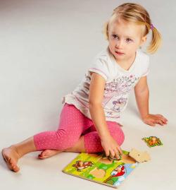 DŘEVO Baby vkládačka zvířátka puzzle s úchyty (dřevěná hračka)