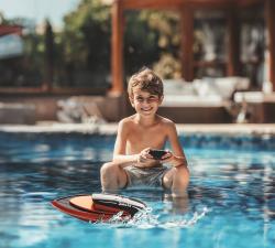 DRIVERO RC Loď zelený motorový člun na dálkové ovládání na baterie