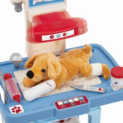 Ecoiffier Veterinární klinika set ošetřovací stůl s přepravkou a pejskem