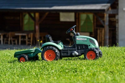 Falk šlapací traktor FARM LANDER 2054L s přívěsem - zelený