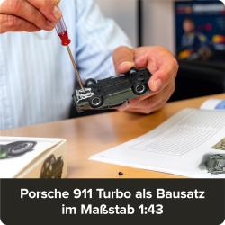 Franzis adventní kalendář Porsche 911 Turbo v dubově zelené metalické barvě