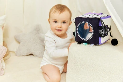 GaGaGu Baby kostka smyslová maxi 15cm s aktivitami kontrastní pro miminko PLYŠ