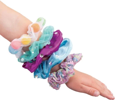 GALT Třpytivé gumičky do vlasů Scrunchies kreativní set výroba gumiček