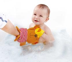 Hape Baby žínka na umývání medvídek s kačenkou do vany na koupání