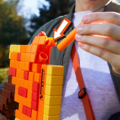 Hasbro NERF Minecraft Firebrand set blaster sekera + 6 šípok Elite