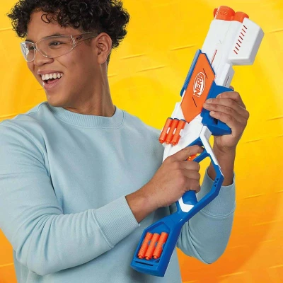 Hasbro NERF N Series Strikeback set blaster se 24 šipkami Elite