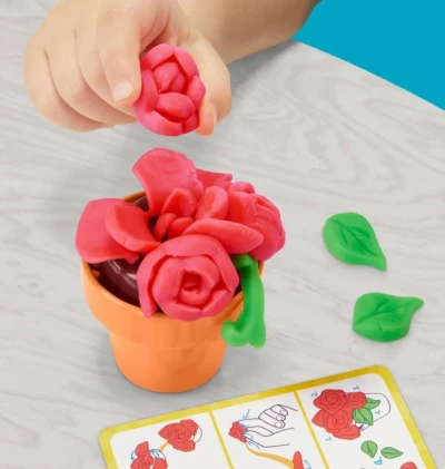 Hasbro PLAY-DOH Kvetoucí květiny kreativní set modelína s nástroji