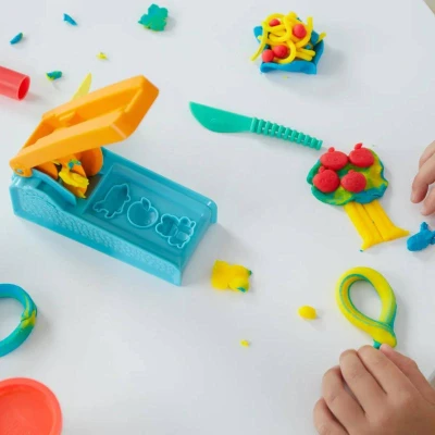 Hasbro PLAY-DOH Startovací fabrika zábavy kreativní set modelína s nástroji