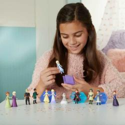 Hasbro Překvapení v ledu figurka Frozen (Ledové Království) se třpytkami
