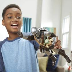 Hasbro STAR WARS Mandalorian a Grogu interaktivní na baterie Světlo Zvuk