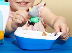 Hasbro Výletní loď Peppa Pig herní set se 3 figurkami a doplňky v krabici