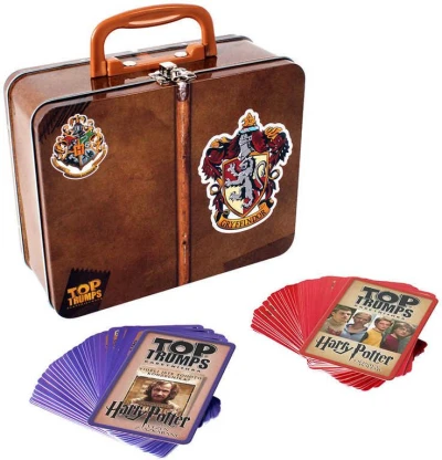 HRA Karetní Harry Potter Gryffindor v kovovém kufříku (společenská hra) HRA Karetní Harry Potter Gryffindor v kovovém kufříku (společenská hra)