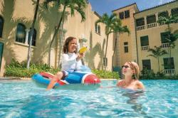 Intex Stíhačka nafukovací s vodní pistolkou plavidlo do vody 2 barvy 57531