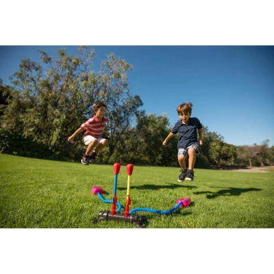Invento vystřelovací rakety Stomp Rocket Dueling