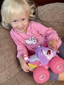 IQ models Jednorožec na dálkové ovládání