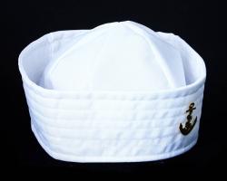 KARNEVAL Čepice námořní bílá s odznakem (karnevalový doplněk) KARNEVAL Čepice námořní bílá s odznakem (karnevalový doplněk)