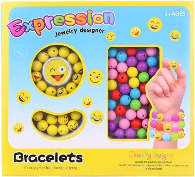 Korálky navlékací barevné smajlík Emoji výroba náramků kreativní set v krabici Korálky navlékací barevné smajlík Emoji výroba náramků kreativní set v krabici