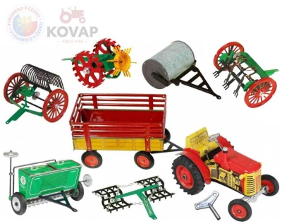 Kovap Velký zemědělský agroset 2 traktor Zetor k natažení na klíček s doplňky kov