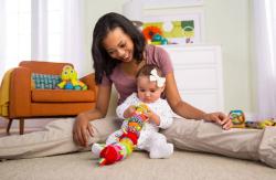 Lamaze Housenka baby spojovací textilní na suchý zip pro miminko