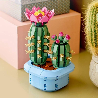 Lego BOTANICALS Kvetoucí kaktus 11509 (stavebnice)