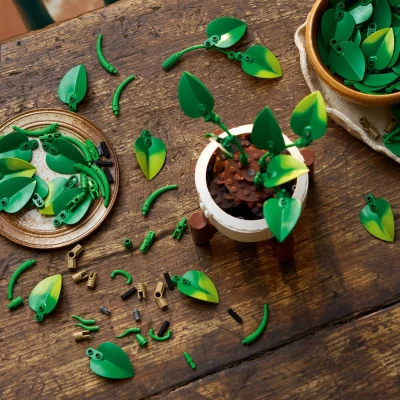 Lego BOTANICALS Závěsná šplhavnice zlatá 11512 (stavebnice)