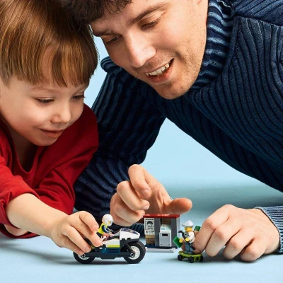 Lego CITY Honička na policejní motorce 60455 (stavebnice)