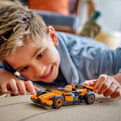 Lego CITY Jezdec F1 se závodním vozem McLaren 60442 (stavebnice)