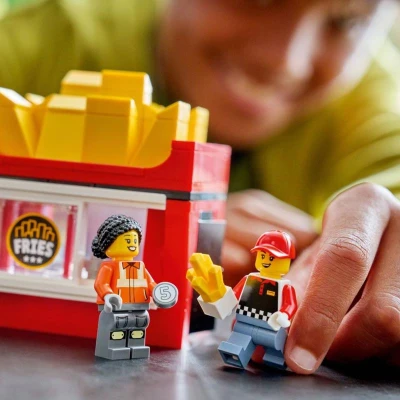 Lego CITY Pojízdné občerstvení s hranolky 60488 (stavebnice)