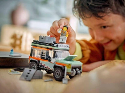 Lego CITY Terénní horské nákladní auto 4x4 60447 (stavebnice)
