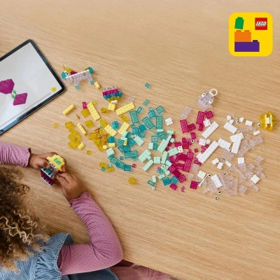 Lego CLASSIC Kouzelná průhledná krabička 11040 (stavebnice)