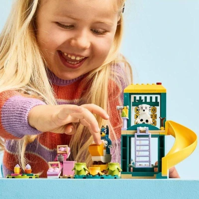 Lego DISNEY Bluey na hřišti 11201 (stavebnice)