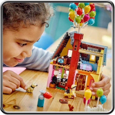 Lego DISNEY Dům z filmu Vzhůru do oblak 43217 (stavebnice)