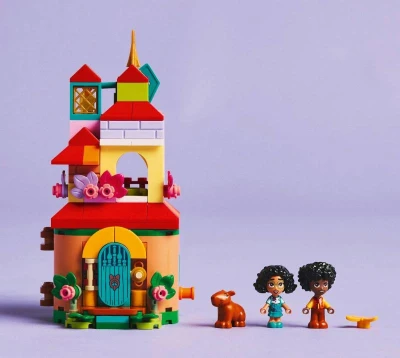 Lego DISNEY Miniaturní domeček z filmu Encanto 43261 (stavebnice)