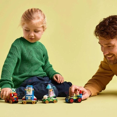 Lego DISNEY Slavnostní vláček a autíčko Toy Story 43264 (stavebnice)